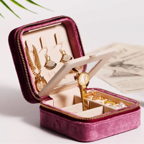 Other - Olive Green Velvet Jewelry Box